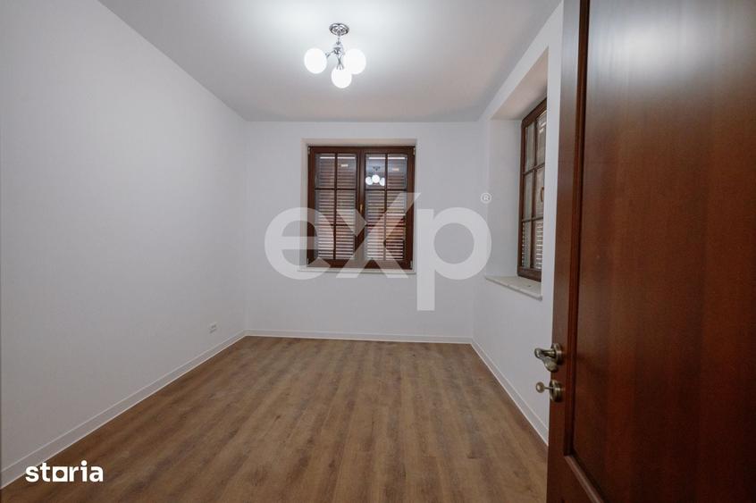 Casă cu 4 camere cu Teren 600 Mp în Ștefănești