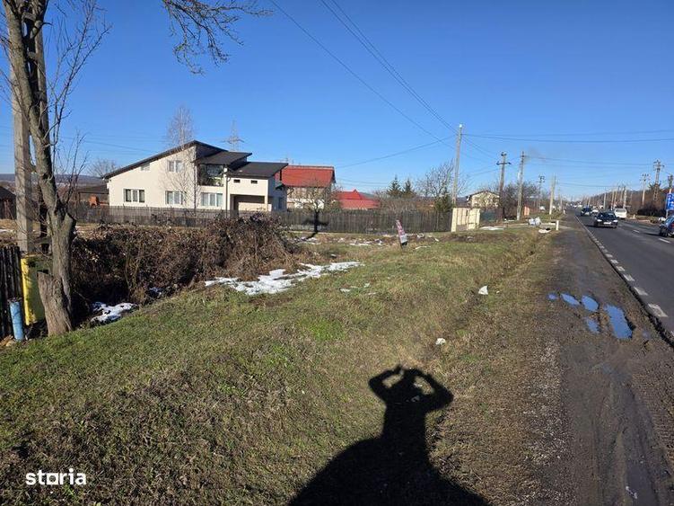 Teren de 5000 mp, în Răzvad