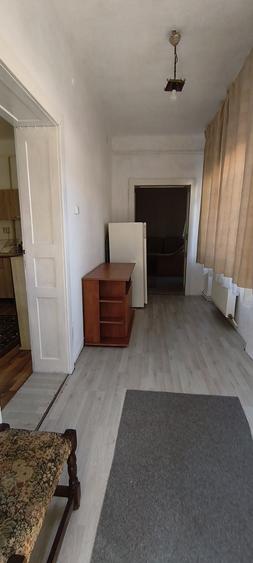 Casă cu 2 camere cu Teren 50 Mp în Săsar