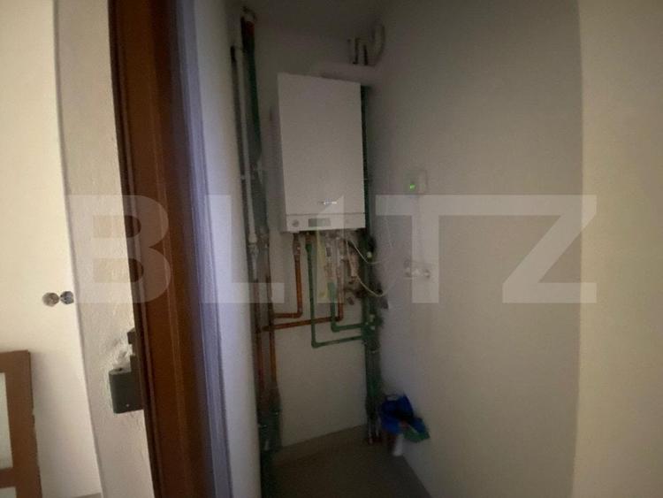Casă individuală cu 6 camere cu Teren 500 Mp în Beclean
