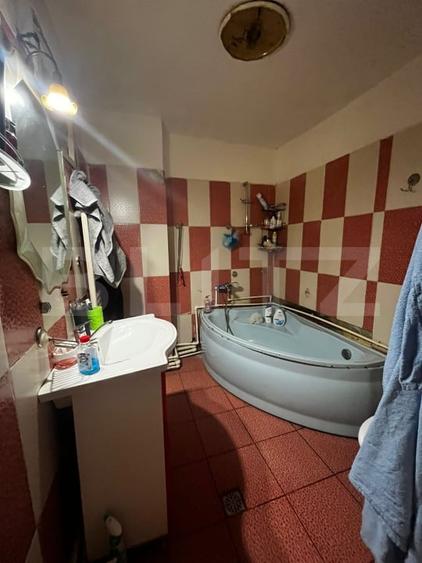 Apartament spațios la casă, 4 camere, ultracentral - 7