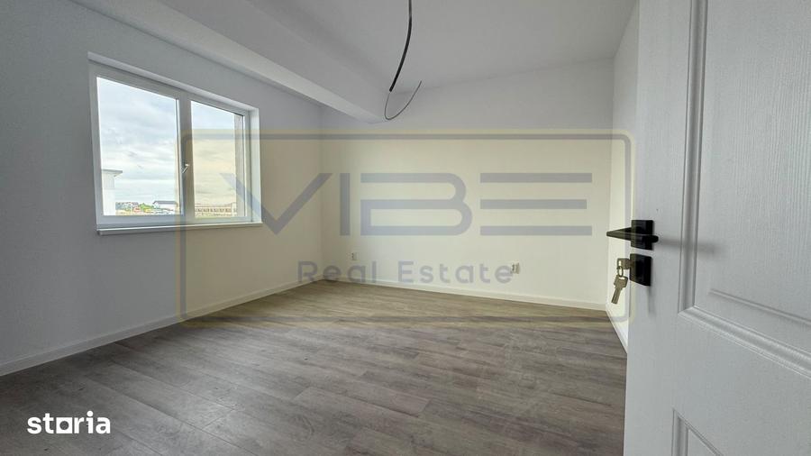 Casă cu 4 camere cu Teren 450 Mp în Valea Ursului