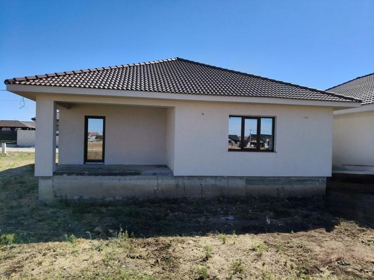 Casă cu 3 camere în Central