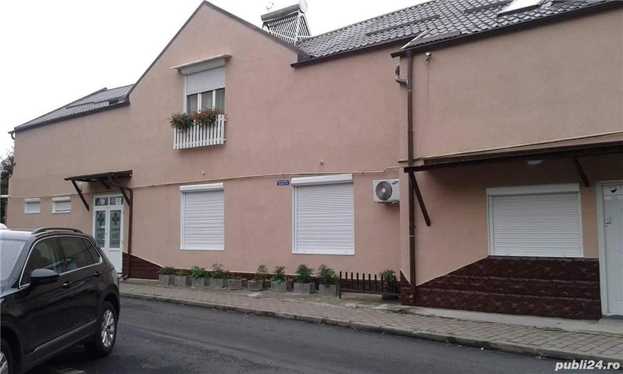 Casă cu Teren 350 Mp în Precista