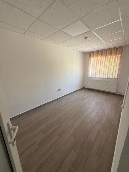 Birou, de 86 mp, în Exterior Sud