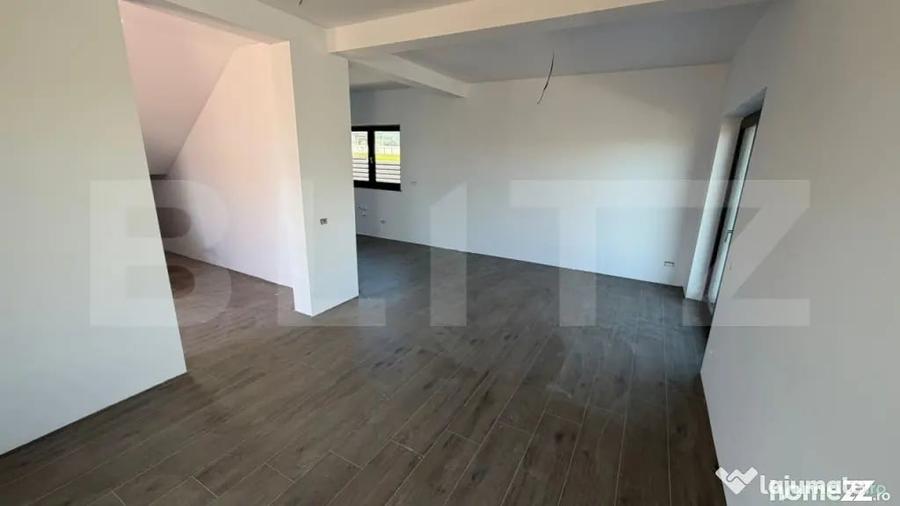 Casă cu 4 camere cu Teren 320 Mp în Central