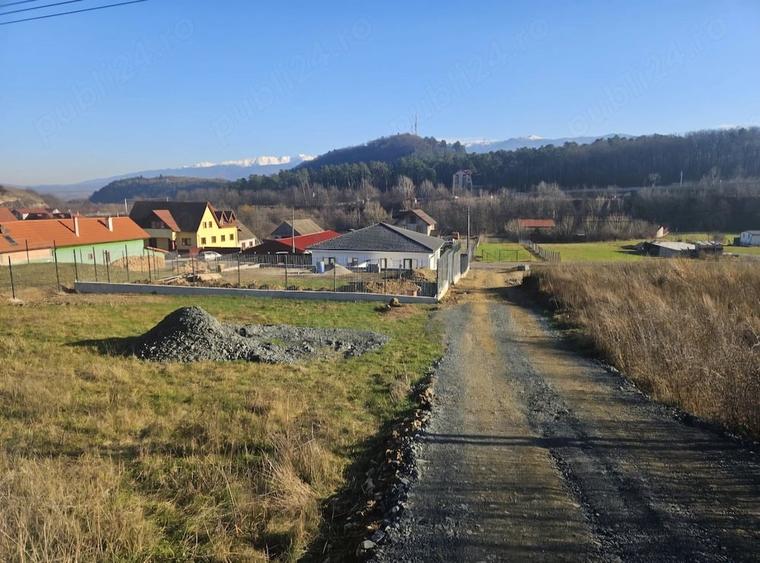 Teren de 434 mp, în Central