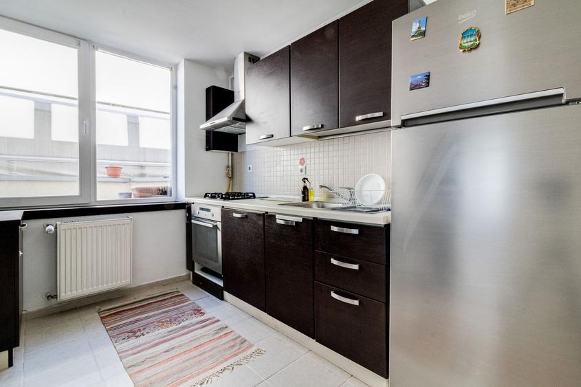 Apartament cu 2 camere decomandat în Obor