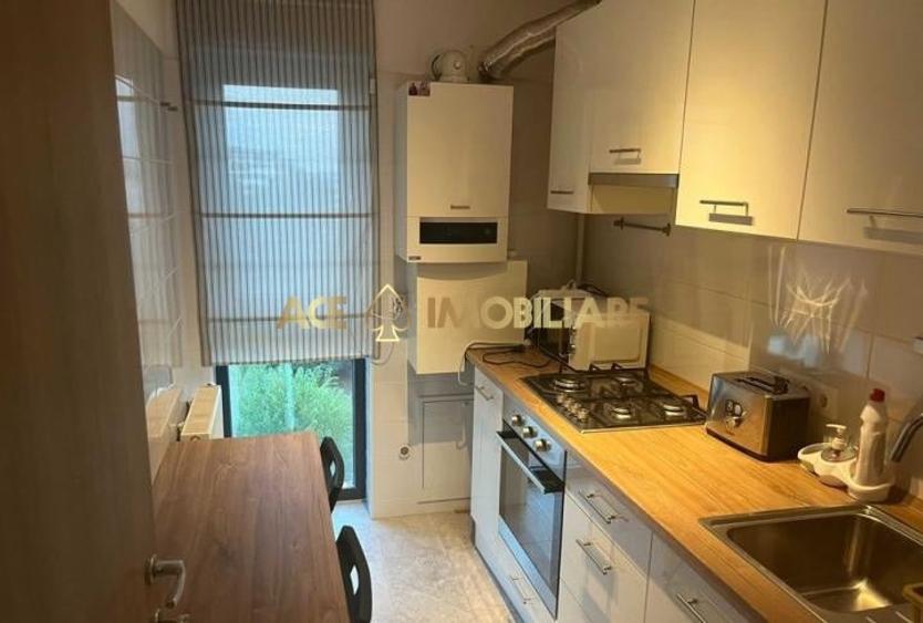 Apartament cu 2 camere decomandat, mobilat în Băneasa