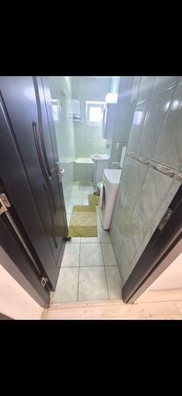 Vand apartament 2 camere, etaj 3(4), mobilat, utilat,langa Liceul Gh. Sincai, Damb - 2
