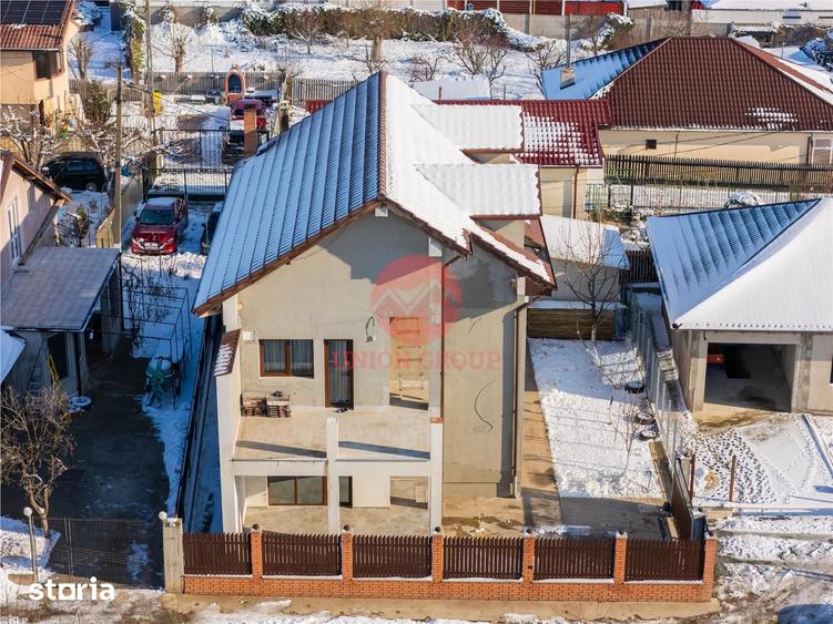 Casa P+1+M in Valu lui Traian - Spatiu si Confort Pentru Familia Ta - 20