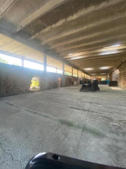 Spațiu industrial, de 3,500 mp, în Cașin