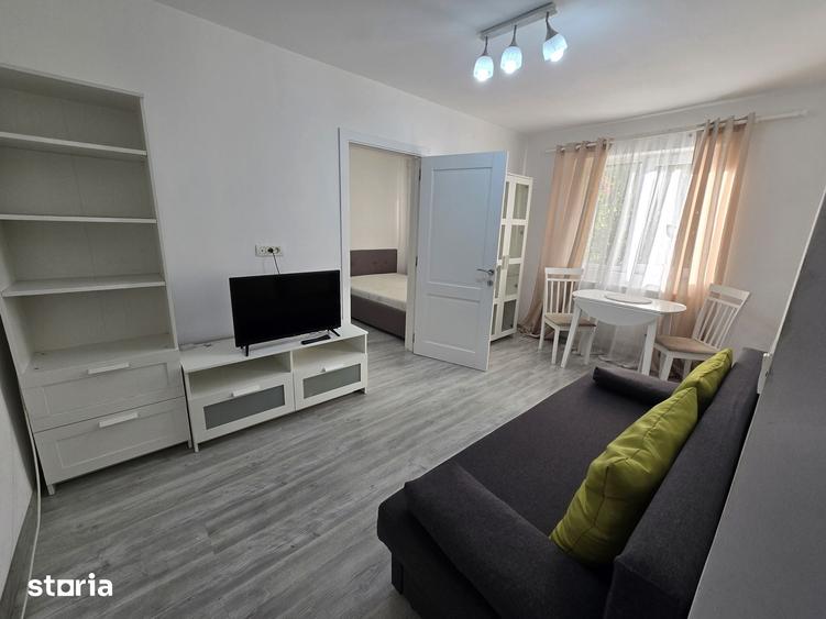 Apartament cu 2 camere în Intim