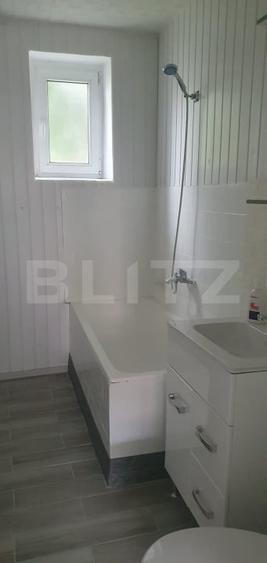 Apartament cu 3 camere semidecomandat în Vatra Dornei