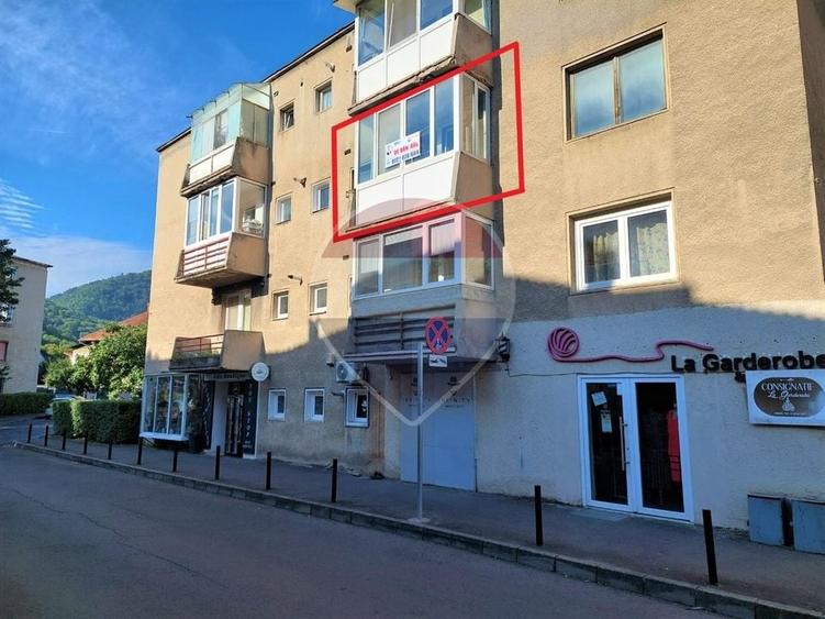 Garsonieră semidecomandată în Centrul Civic