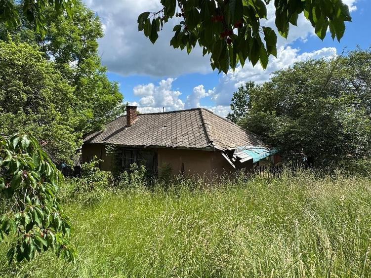 Casă individuală cu 4 camere cu Canalizare în Dângău Mare