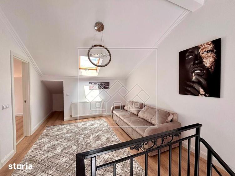 Apartament cu 5 camere în Central