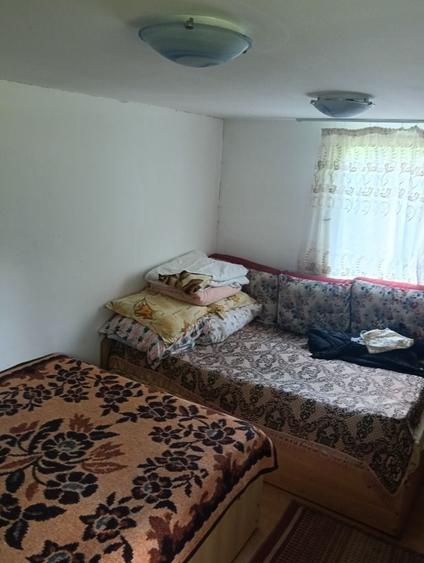 Casă cu 2 camere în Izvoarele