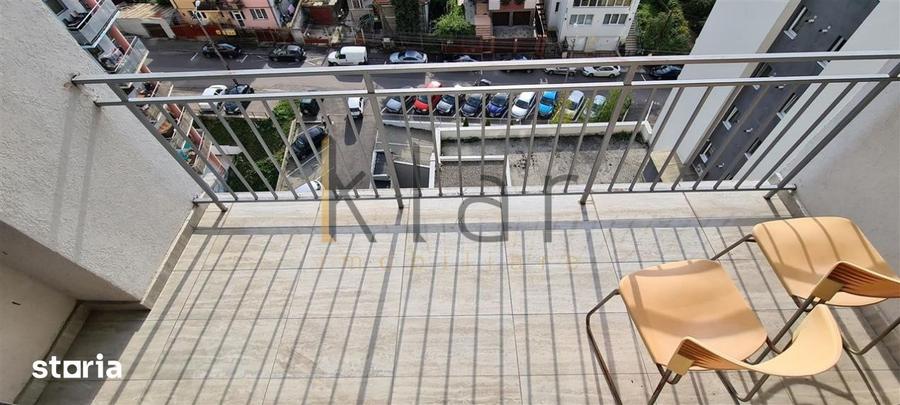Apartament cu 3 camere decomandat, mobilat în Andrei Mureșanu