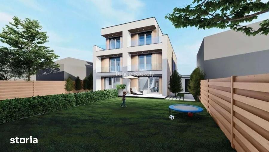 Casa de lux S+P+E+ER, teren 305 mp, zona de case, in Gheorgheni