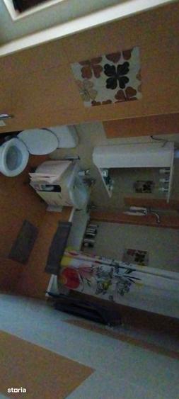 Casă cu 6 camere cu Teren 600 Mp în Kamsas