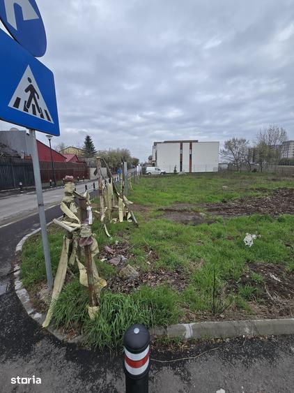 Teren de 980 mp, în Străulești