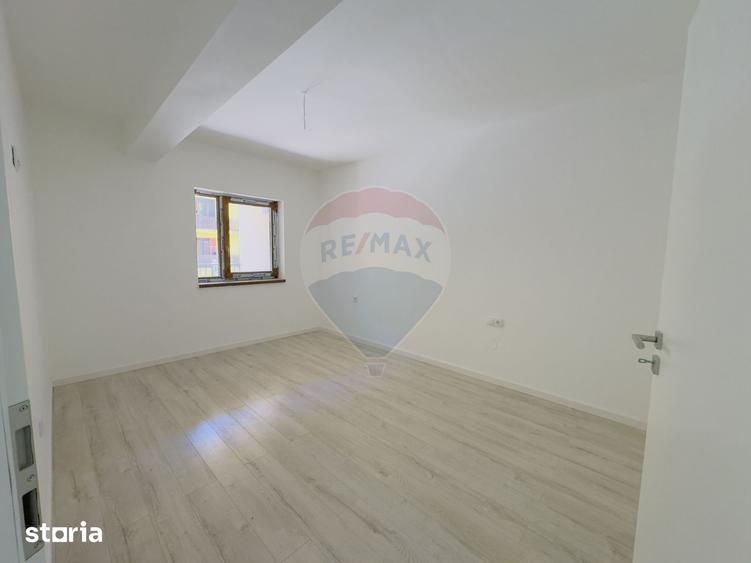 Apartament cu 2 camere decomandat în Oncea