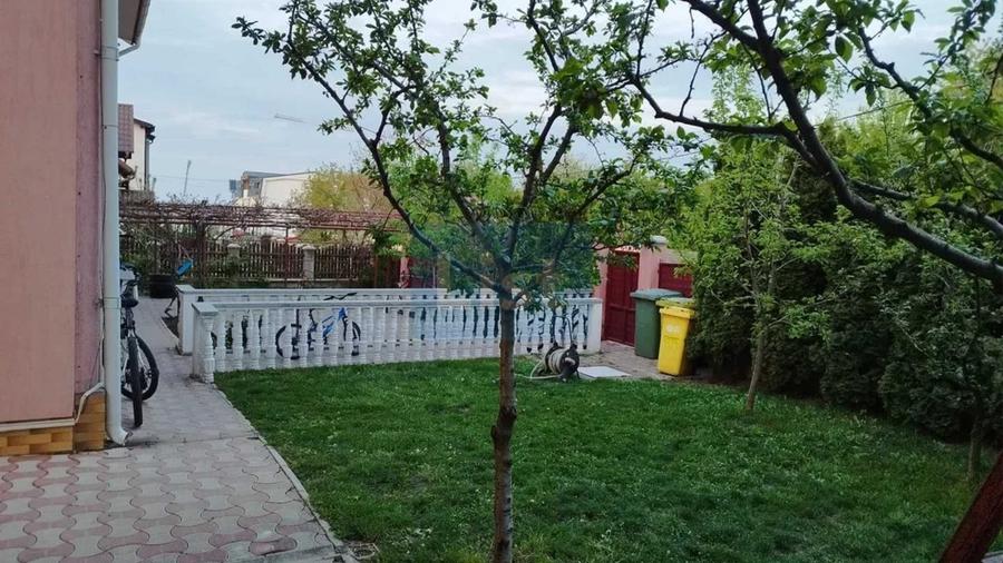 Casă cu 4 camere cu Teren 800 Mp în Obcini