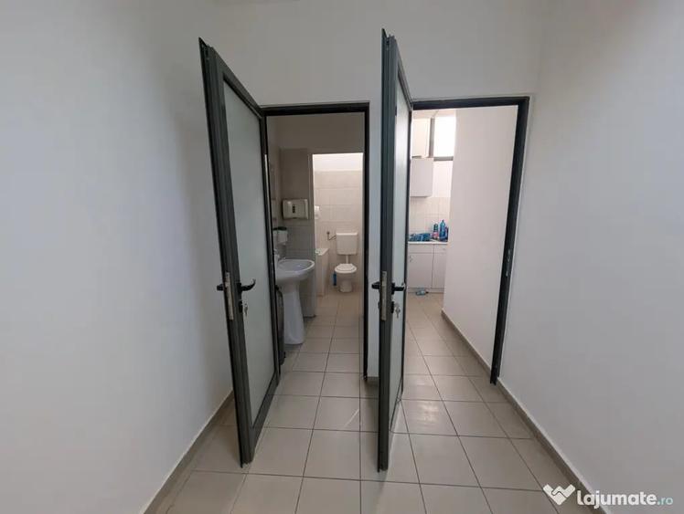 Spațiu comercial, de 110 mp, în Central