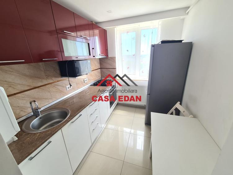 Apartament cu 2 camere semidecomandat în Câmpina