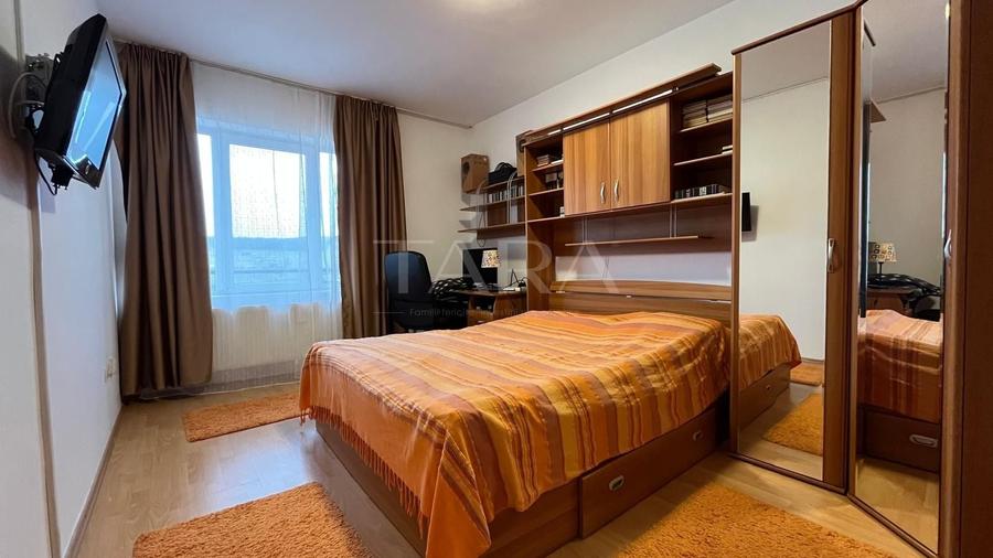 Apartament cu 2 camere semidecomandat, mobilat în Baciu