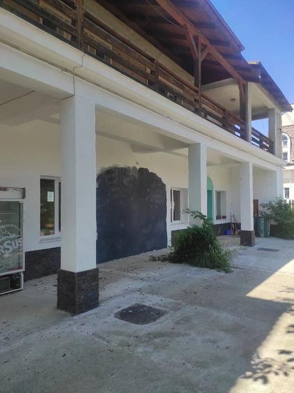 Spațiu comercial, de 500 mp, în Cetate