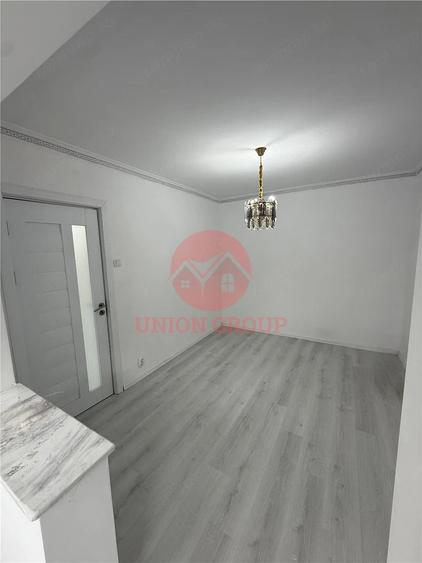 Apartament 3 camere, Semidecomandat, Zona Tomis Nord - 11