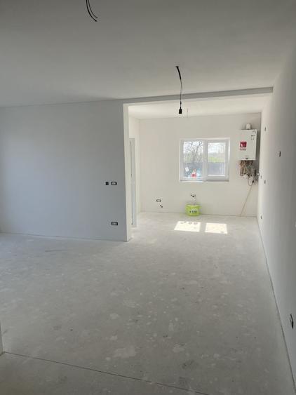 Casă cu 3 camere în Central
