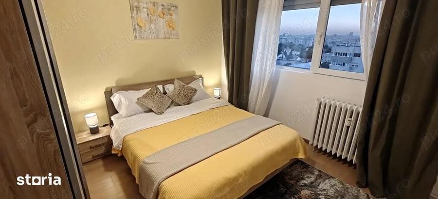 Apartament cu 4 camere semidecomandat în Pantelimon