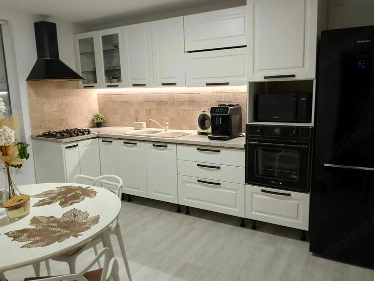 Casă cu Teren 327 Mp în Bascov