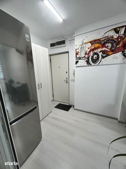 Apartament cu 2 camere semidecomandat în Calea Galați