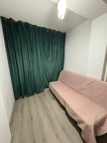 Garsonieră decomandată, mobilată în Crihala