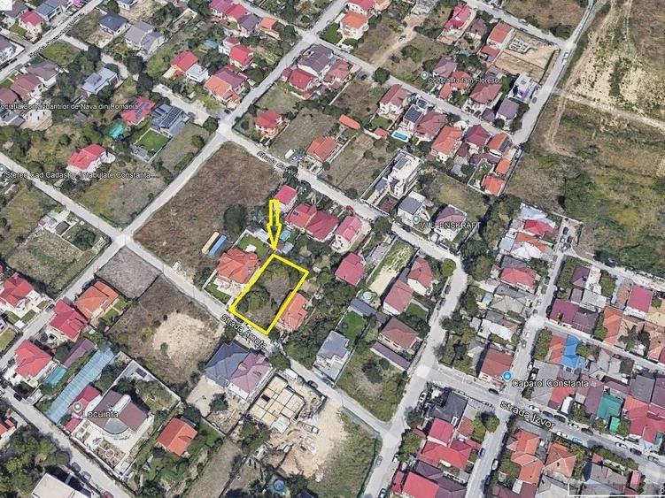 Teren Construcții intravilan de 721 mp, în Kamsas