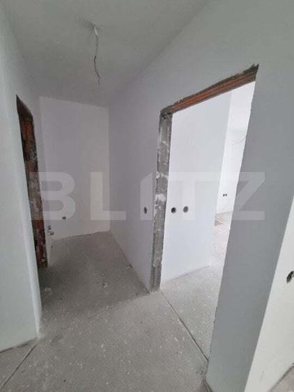Apartament cu 2 camere decomandat în Cornitoiu
