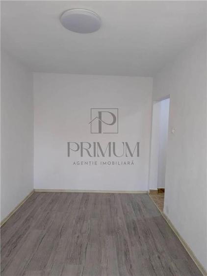 Apartament cu 2 camere semidecomandat în Șagului
