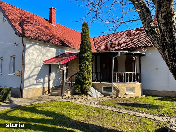 Casă cu Teren 867 Mp în Central