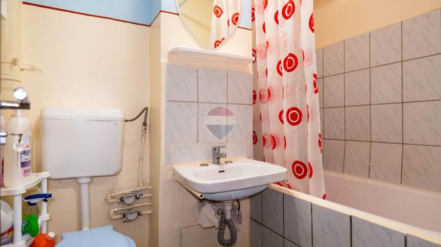 Apartament cu 2 camere decomandat, mobilat în Colentina