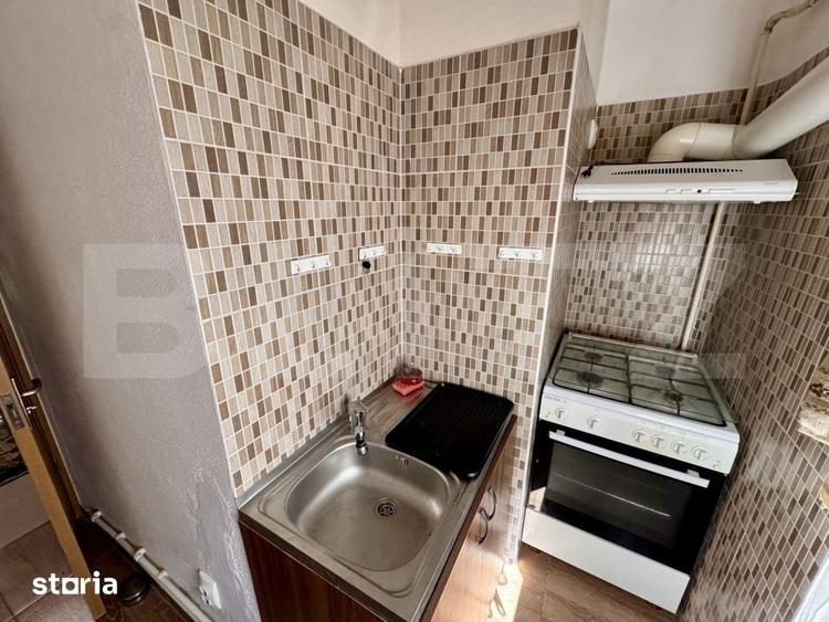 Garsonieră decomandată în Brazda lui Novac