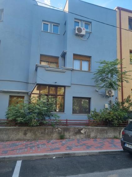 Apartament cu 2 camere semidecomandat în Alba Iulia
