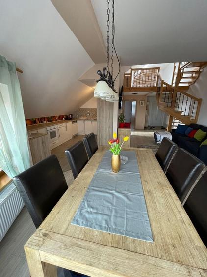 Apartament cu 3 camere, mobilat în Moșnița Nouă