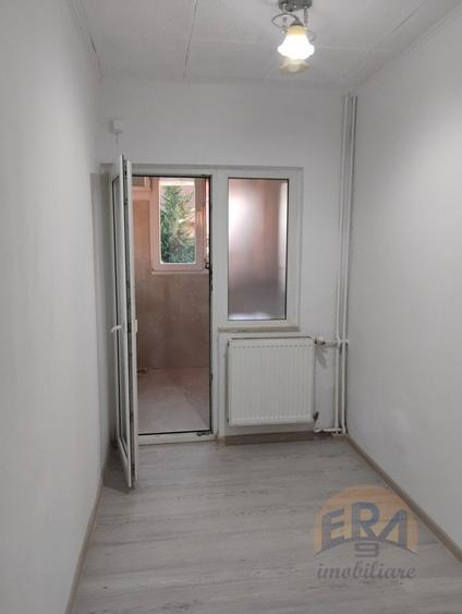 Garsonieră decomandată în Sânmartin