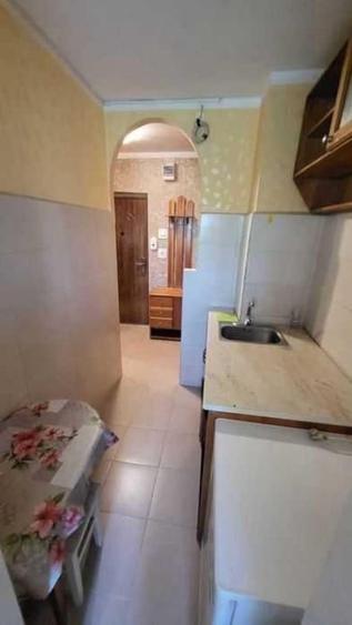 Garsonieră decomandată în Nufărul