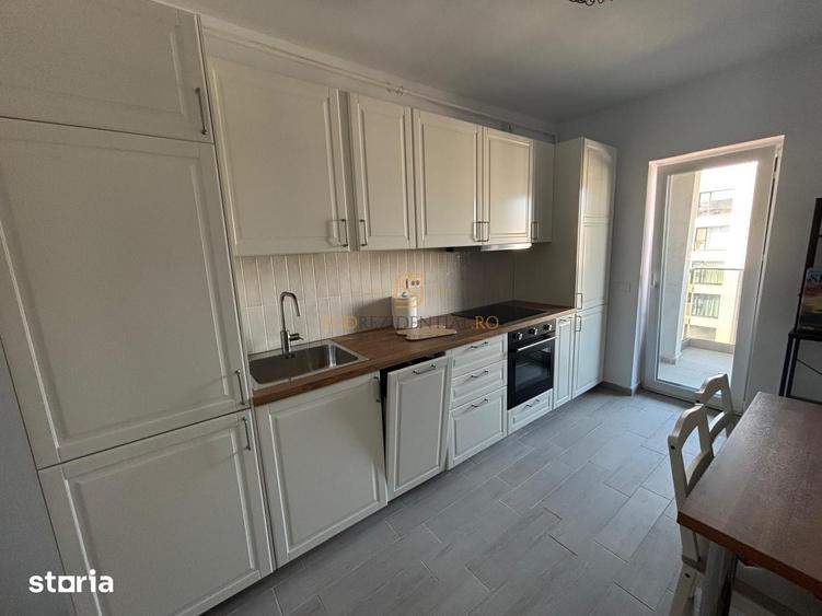 Apartament cu 2 camere, mobilat în Central