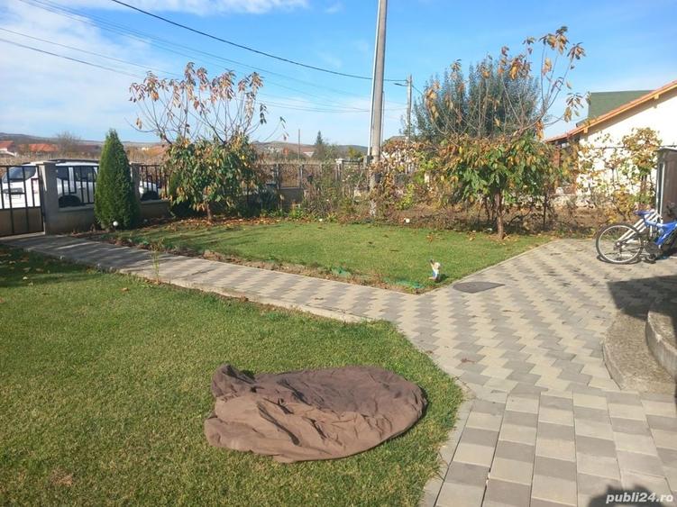 Casă cu 5 camere în Luduș
